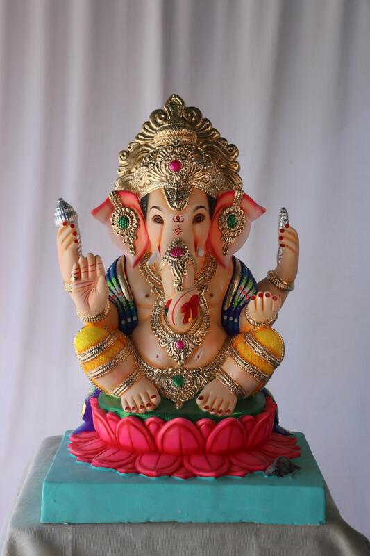 Madhyam Shilp Ganesh Ganpati | POP Ganpati | 21 Inches Height | MSKK-0033-POP-21-MADHY-PSKK-DNOA Madhyam Shilp Ganesh Ganpati | POP Ganpati | 21 Inches Height | MSKK-0033-POP-21-MADHY-PSKK-DNOA