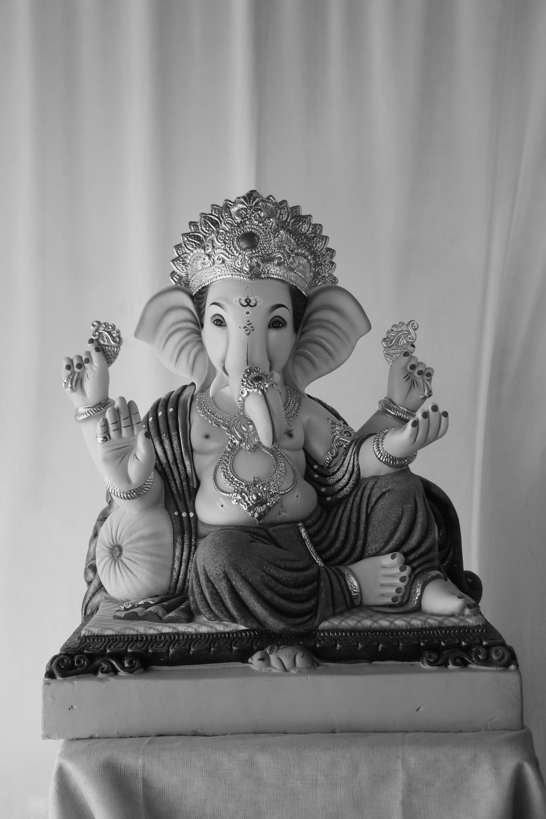 K K Peshwa Ganpati | POP Ganpati | 20 Inches Height | MSKK-0038-POP-20-KKPES-PSKK-DNOA K K Peshwa Ganpati | POP Ganpati | 20 Inches Height | MSKK-0038-POP-20-KKPES-PSKK-DNOA