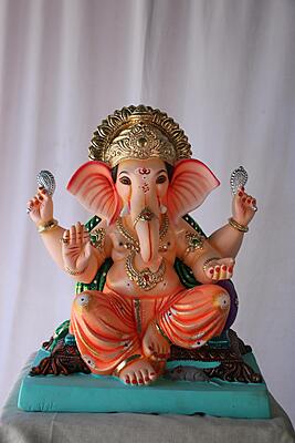 Lahan Lambodar Ganpati | POP Ganpati | 18 Inches Height | MSKK-0041-POP-18-LAHAN-PSKK-DNOA Lahan Lambodar Ganpati | POP Ganpati | 18 Inches Height | MSKK-0041-POP-18-LAHAN-PSKK-DNOA