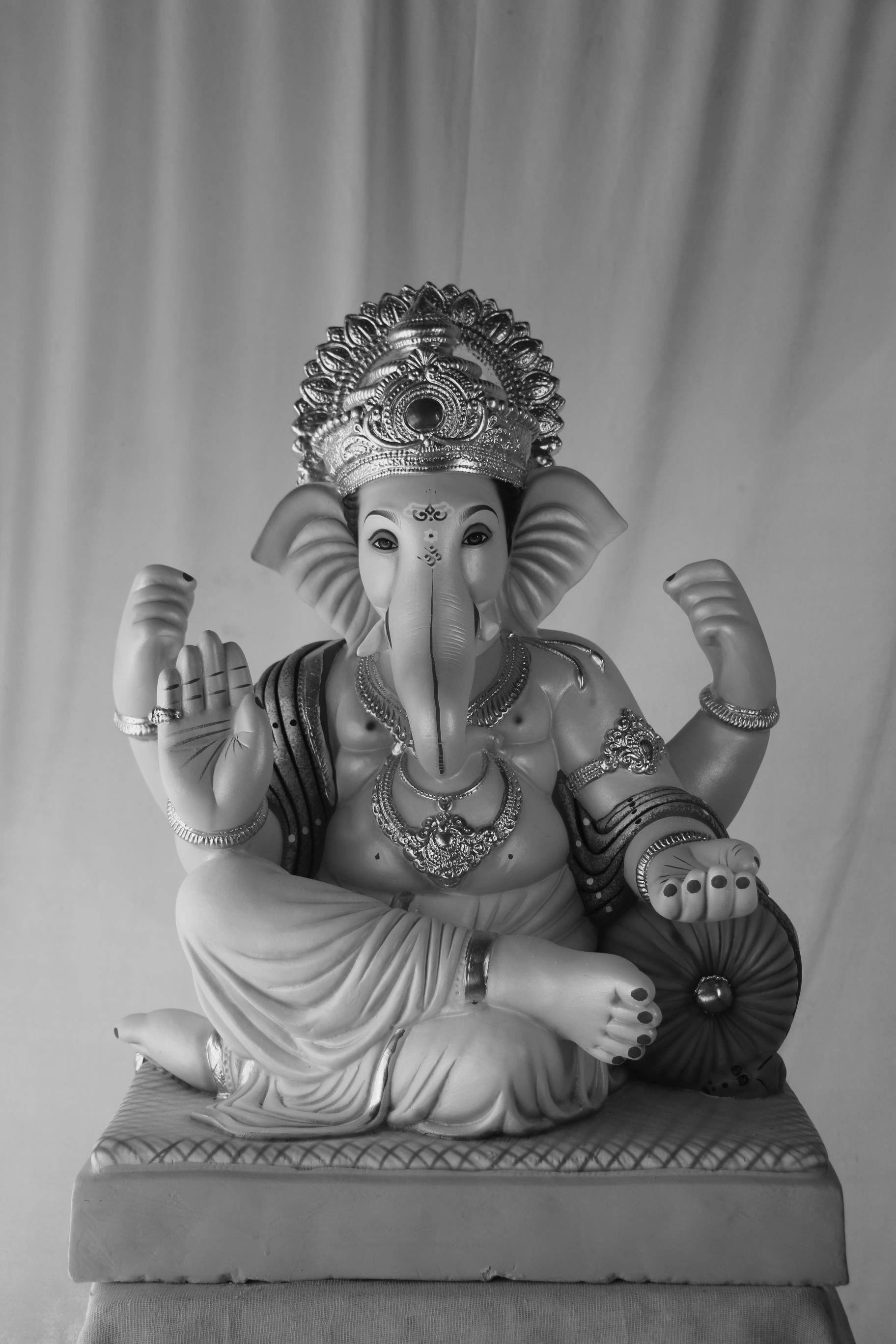 Shivrekar Ganpati | POP Ganpati | 24 Inches Height | MSKK-0048-POP-24-SHIVR-PSKK-DNOA Shivrekar Ganpati | POP Ganpati | 24 Inches Height | MSKK-0048-POP-24-SHIVR-PSKK-DNOA