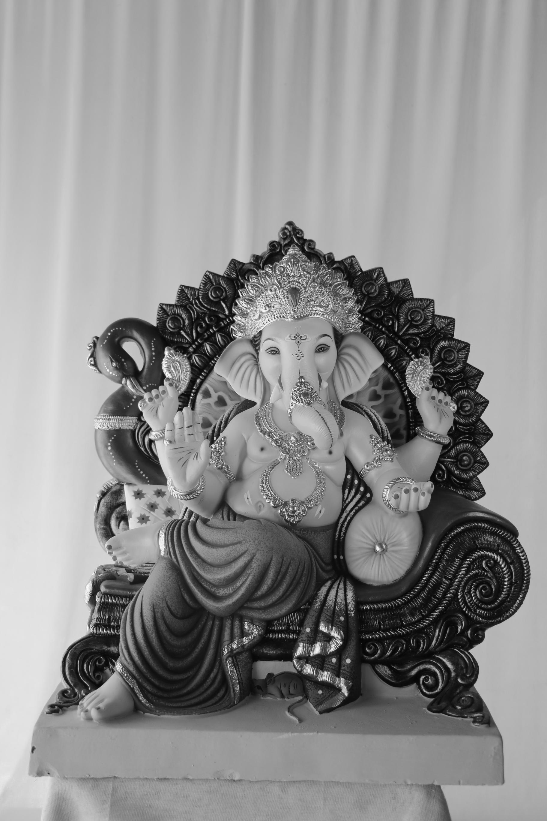 Mayur Furniture Ganpati | POP Ganpati | 25 Inches Height | MSKK-0050-POP-25-MAYUR-PSKK-DNOA Mayur Furniture Ganpati | POP Ganpati | 25 Inches Height | MSKK-0050-POP-25-MAYUR-PSKK-DNOA