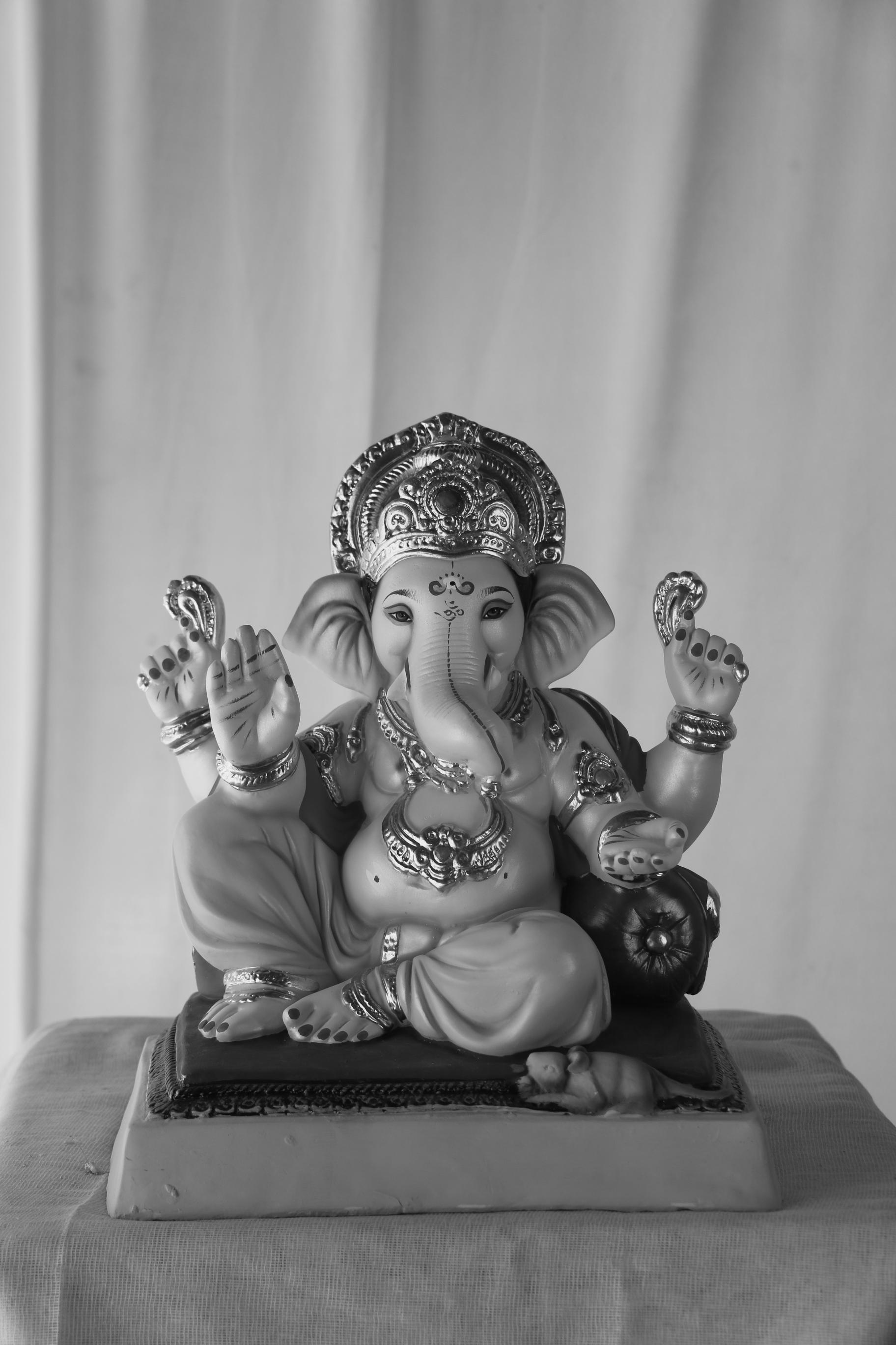K K Peshwa Ganpati | POP Ganpati | 13 Inches Height | MSKK-0053-POP-13-KKPES-PSKK-DNOA K K Peshwa Ganpati | POP Ganpati | 13 Inches Height | MSKK-0053-POP-13-KKPES-PSKK-DNOA