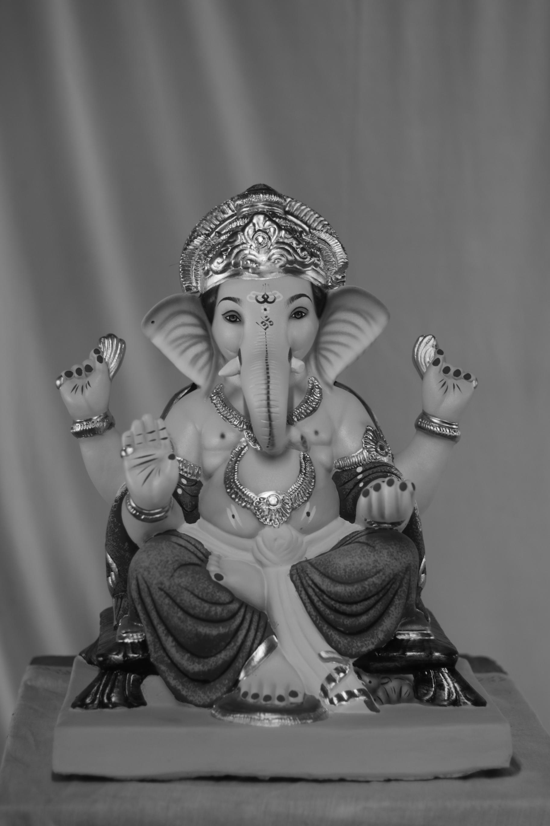 Philips Ganpati | Eco Friendly Shadu Mati Ganpati | 16 Inches Height | MSKK-0008-SHA-16-PHILI-PSKK-DNOA-VXX Philips Ganpati | Eco Friendly Shadu Mati Ganpati | 16 Inches Height | MSKK-0008-SHA-16-PHILI-PSKK-DNOA-VXX