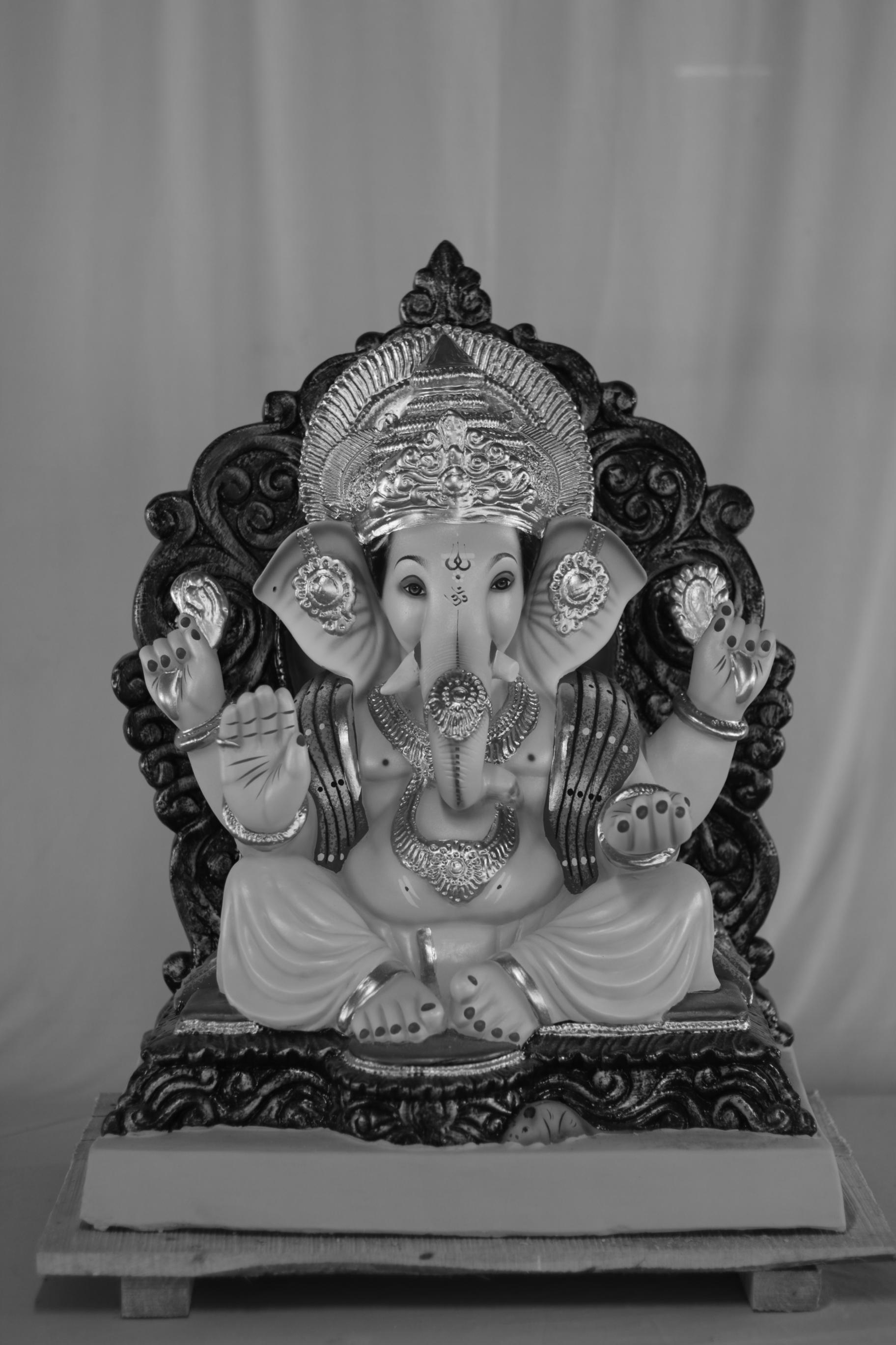 Motha Mhaisuri Ganpati | Eco Friendly Shadu Mati Ganpati | 22 Inches Height | MSKK-0046-SHA-22-MOTHA-PSKK-DNOA-VXX Motha Mhaisuri Ganpati | Eco Friendly Shadu Mati Ganpati | 22 Inches Height | MSKK-0046-SHA-22-MOTHA-PSKK-DNOA-VXX