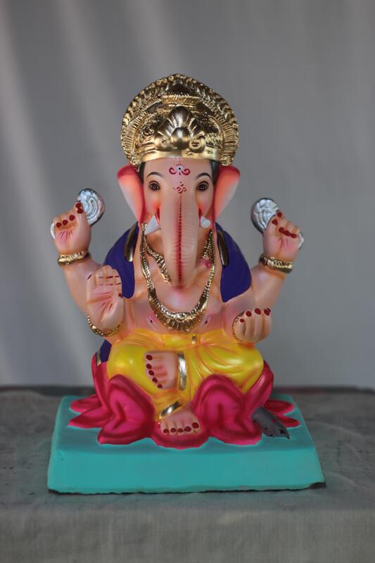 Kamal Ganpati | Shadu Mati Ganpati | 13 Inches Height | MSKK-0072-SHA-13-KAMAL-PSKK-DNOA Kamal Ganpati | Shadu Mati Ganpati | 13 Inches Height | MSKK-0072-SHA-13-KAMAL-PSKK-DNOA