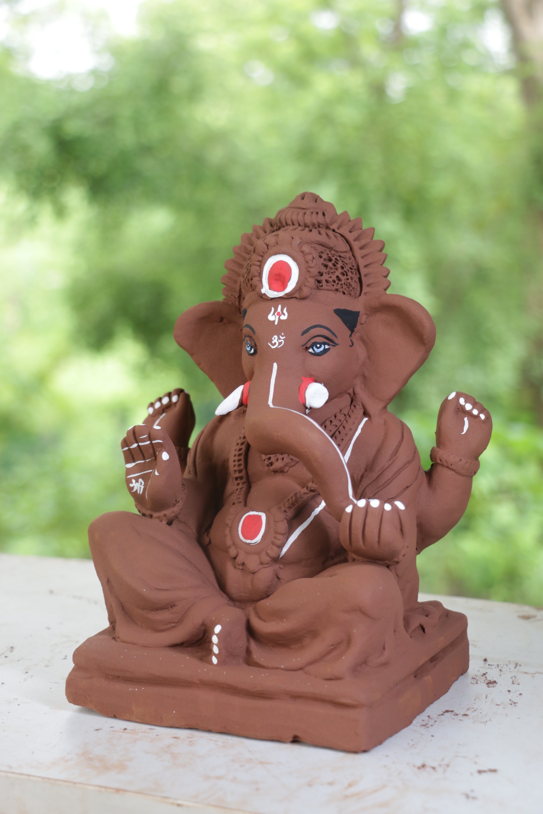 Peshwa Ganpati | Red Soil Ganpati | 9 Inches Height | MYMA-0009-RED-09-PESHW-PYMA-DNOA Peshwa Ganpati | Red Soil Ganpati | 9 Inches Height | MYMA-0009-RED-09-PESHW-PYMA-DNOA
